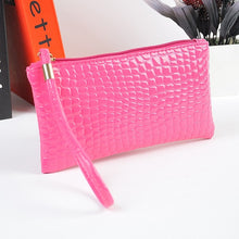 Load image into Gallery viewer, Classic Small Envelope Clutch Bags Women Evening Bag Soft PU Leather Zipper Crocodile Coins Purses Women Business Casual Handbag
