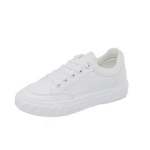Load image into Gallery viewer, 2020 spring new white shoes women's autumn models explosion models flat shoes Korean students wild canvas tide shoes shoes

