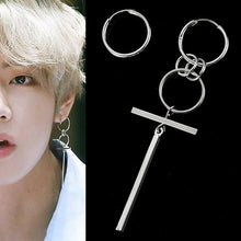 Load image into Gallery viewer, Japanese and Korean fashion BTS same paragraph earrings men and women asymmetrical long circle one word vertical earrings
