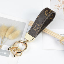 Load image into Gallery viewer, New Fashion Metal leather key car bag key clip fashion hot sale key chain ladies men's handmade accessories gift
