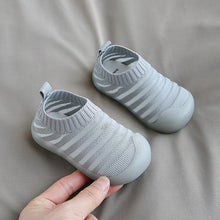 Load image into Gallery viewer, 2020 Summer Infant Toddler Shoes Baby Girls Boys Mesh Casual Shoes High Quality Non-Slip Breathable Kids Children Outdoor Shoes
