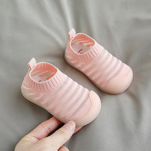 Load image into Gallery viewer, 2020 Summer Infant Toddler Shoes Baby Girls Boys Mesh Casual Shoes High Quality Non-Slip Breathable Kids Children Outdoor Shoes
