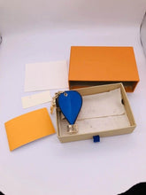 Load image into Gallery viewer, High-End Leather Car Key Chains 360 Degree Revolving Hot Air Balloon Key Chain Holder For Real Bag Pendant Key Ring
