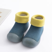 Load image into Gallery viewer, baby sock shoes for winter thick cotton animal styles cute baby floor shoes anti-slip first walkers 0-3 years
