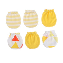 Load image into Gallery viewer, 3Pairs Fashion Baby Anti Scratching Gloves Newborn Protection Face Cotton Scratch Mittens
